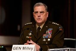 <p>　９月、米上院軍事委員会の公聴会で話す米軍のミリー統合参謀本部議長＝ワシントン（ロイター＝共同）</p>
