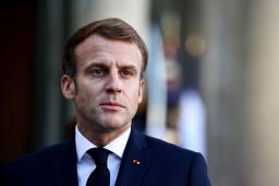 <p>　９日、記者会見に臨むフランスのマクロン大統領＝パリ（ロイター＝共同）</p>