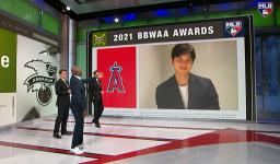 <p>　米大リーグのア・リーグＭＶＰに、エンゼルスの大谷翔平が選ばれたことを報じる専門局ＭＬＢネットワークの番組</p>