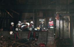<p>　兵庫県稲美町の住宅火災現場＝２０日午前５時５６分</p>