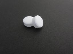 　塩野義製薬が開発中の新型コロナウイルス感染症の飲み薬（同社提供）