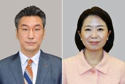 　橋本岳元厚生労働副大臣（左）と自見英子元厚労政務官