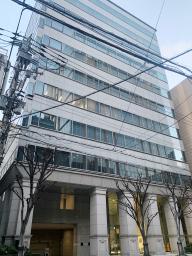 　大阪市の塩野義製薬の本社ビル