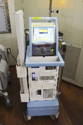 　人工心肺装置「ＥＣＭＯ（エクモ）」の本体（日本臨床工学技士会提供）