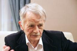 　クリミア・タタール人の指導者ムスタファ・ジェミレフ氏＝１１月２９日、トルコ・イスタンブール（共同）