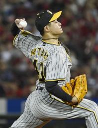 　プロ初完封で７勝目を挙げた阪神・大竹＝マツダ