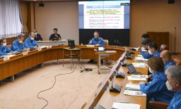　台風６号に関する沖縄県の災害対策本部会議＝３日午後、県庁