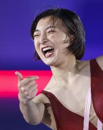 　４月、エキシビションで演技する坂本花織＝東京体育館