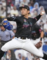　西武戦に先発したロッテ・小島＝ＺＯＺＯマリン
