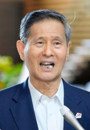 　岸田首相との面会後、記者団の取材に応じる尾身茂氏＝２９日午前、首相官邸