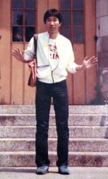 　米国留学中の川名広明さん（遺族提供）