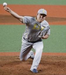 　７回無失点で９勝目を挙げた西武・平良＝ベルーナドーム