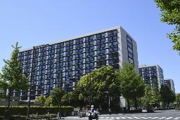 　手前から衆議院第一議員会館、衆議院第二議員会館、参議院議員会館＝東京都千代田区