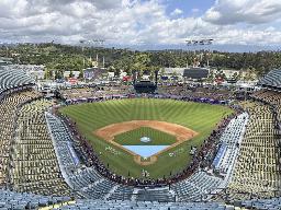 　米大リーグ、ドジャースの本拠地ドジャースタジアム＝２０２４年５月、ロサンゼルス（共同）