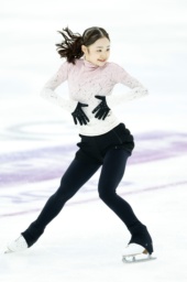 <p>　公式練習で調整する島田麻央＝タリン（共同）</p>