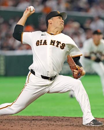 <p>　５回無失点と好投した巨人・田中将＝東京ドーム</p>