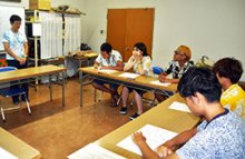 学生目線で戦争考える　語り継ぐ小冊子作成　立教大学広告研究会＝館山市＝　【戦後７０年ちば　第３部　忘れない】（２６）