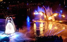 水と火の幻想的な出会い　２００４年「ブラヴィッシーモ！」　【東京ディズニーシー１５周年クロニクル】（４）