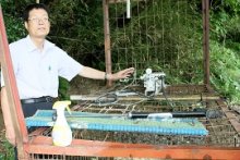 イノシシ捕獲に新兵器　においで誘い、センサー作動　茂原の大塚さん開発　【地方発ワイド】