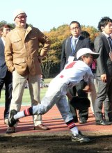 ミスターが野球教室　少年選抜と特別試合も　佐倉で４日、巨人ＯＢずらり
