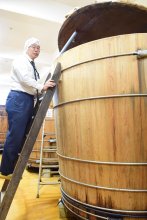 新旧の技融合し酢製造　木おけ生かし食文化守る　私市（きさいち）醸造　（鎌ケ谷市）　【ちばの元気企業】