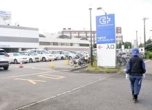 血まみれの男性を病院に置き去り　埼玉・越谷の３２歳死亡　事件か、男２人立ち去る　千葉市若葉区