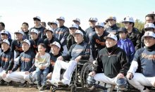 「また野球がしたい」　ＡＬＳの元球児、木更津総合ＯＢらが激励試合　苦しい時も仲間、固い絆支えに