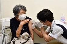 千葉県集団接種、松戸も開始　ワクチン１万人枠に予約４割弱　県「周知徹底したい」
