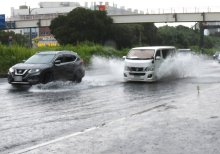 ゲリラ豪雨、千葉県で９００回予想　道路冠水、停電も発生　ウェザーニューズ
