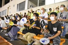 市民らサッカー観戦　五輪事前合宿の豪が親善試合　市原