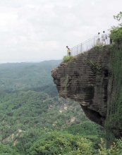 【速報】鋸山が「日本遺産」候補に　文化庁　天空の岩山が生んだ信仰、魅力発信に注目も　富津・鋸南