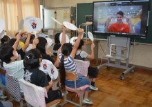 頑張って！！画面越し交流　船橋・七林小、米五輪選手に