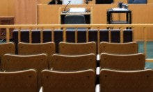 被害者家族、法廷で嗚咽…　審理一時中断　八街児童５人死傷事故
