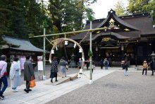 コロナ終息と厄払い　「茅の輪」くぐり　香取神宮　【師走スケッチ２０２１】