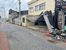 【速報】台風８号影響　建物の一部が隣家に倒れる　香取市佐原
