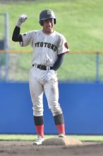 終盤粘り発揮　行徳　秋季千葉県高校野球　第１日