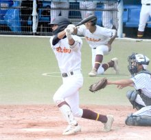 市松戸、会心勝利　秋季千葉県高校野球　第３日
