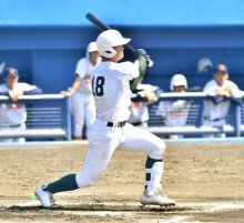 【速報】専大松戸２年ぶり４強　木更津総合を７―２で破る　秋季千葉県高校野球