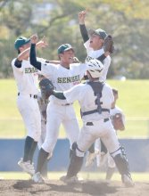 【速報】専大松戸が初優勝　１１―２で成田下す　秋季千葉県高校野球決勝