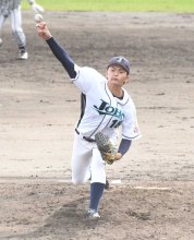 情報大、勝ち「逆王手」　優勝懸けきょう大一番　秋季千葉県大学野球