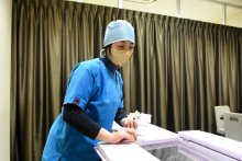 コロナ死者、エンバーミングで不安なく最後の別れ　千葉市の葬儀会社提供　遺族、安心し体に触れ