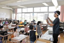 教育現場、マスク外し歓迎「ようやく普通の学校に」　保護者ら「声かけ必要」「子の自主判断を」意見さまざま　＜教職員の脱マスク通知＞