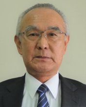 長生村新議長に小倉氏 「負託応える議会に」　副議長は門口氏　傷害事件巡り、前正副議長の辞職受け