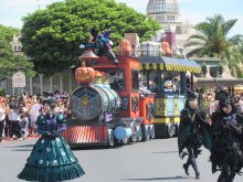 【写真多数あり】ディズニー・ハロウィーン４年ぶり完全復活　１５日のスタート先がけ報道陣にお披露目