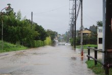 １９年豪雨で送迎保護者死亡　生きた教訓、早めの判断　前日に登園自粛要請　「安全最優先、命を守る」　長柄のこども園