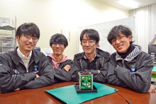 千葉工大生製作の超小型衛星、来春宇宙へ　測位・地磁気観測など多機能な「ＫＡＳＨＩＷＡ」　設計から手続きまで学生主体