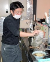 製麺所、こだわり凝縮　４代目が開店、自慢の配合　みうらや誠麺（茂原市）【房総ラーメン図鑑】（２）
