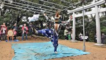 豊穣願い激しく勇壮に　酒々井「上岩橋の獅子舞」３神社で奉納　町の無形民俗文化財