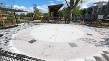 噴水でずぶ濡れ体験！　鎌ケ谷市制記念公園に水遊び場オープン