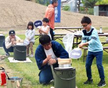 週末は羽釜で炊飯体験　「君津の朝めし」いかが　「黄身２（キミツー）」ぱくりッ　